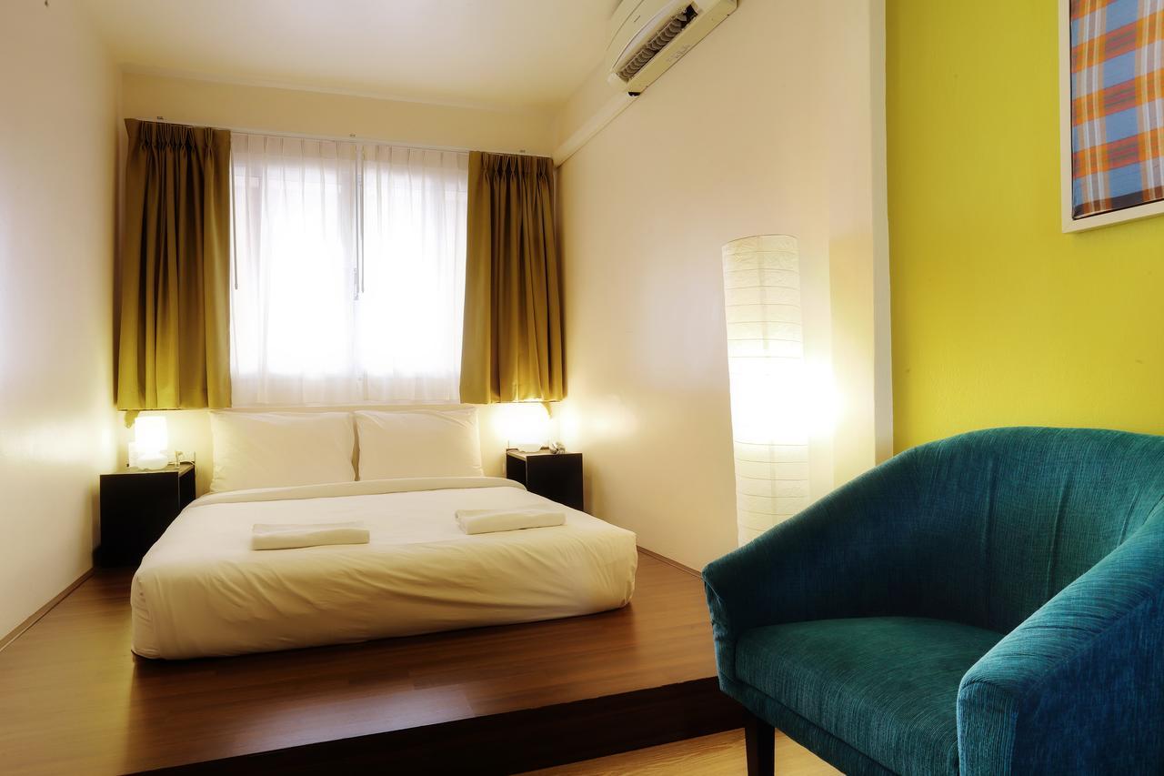 Baan Saladaeng Boutique Guesthouse Банкок Екстериор снимка