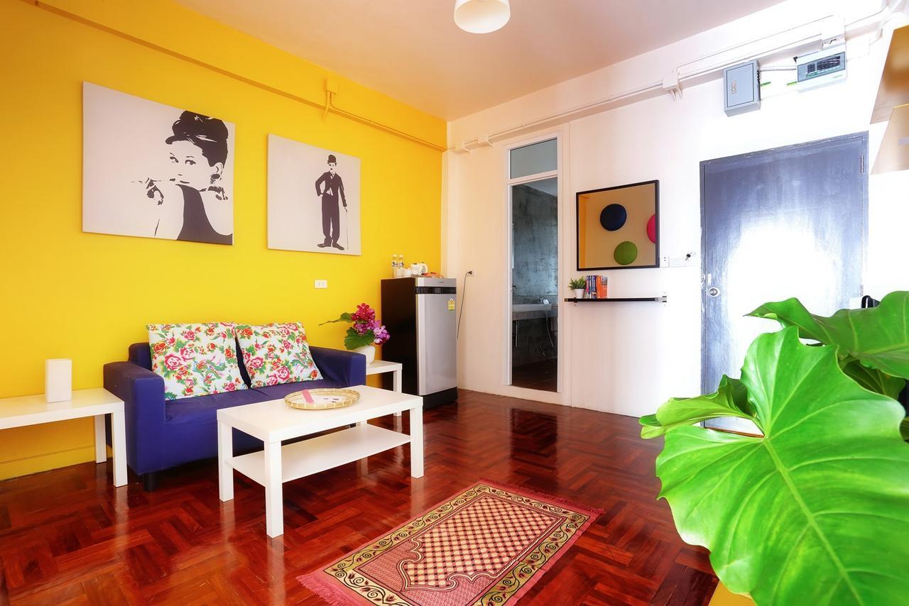 Baan Saladaeng Boutique Guesthouse Банкок Екстериор снимка